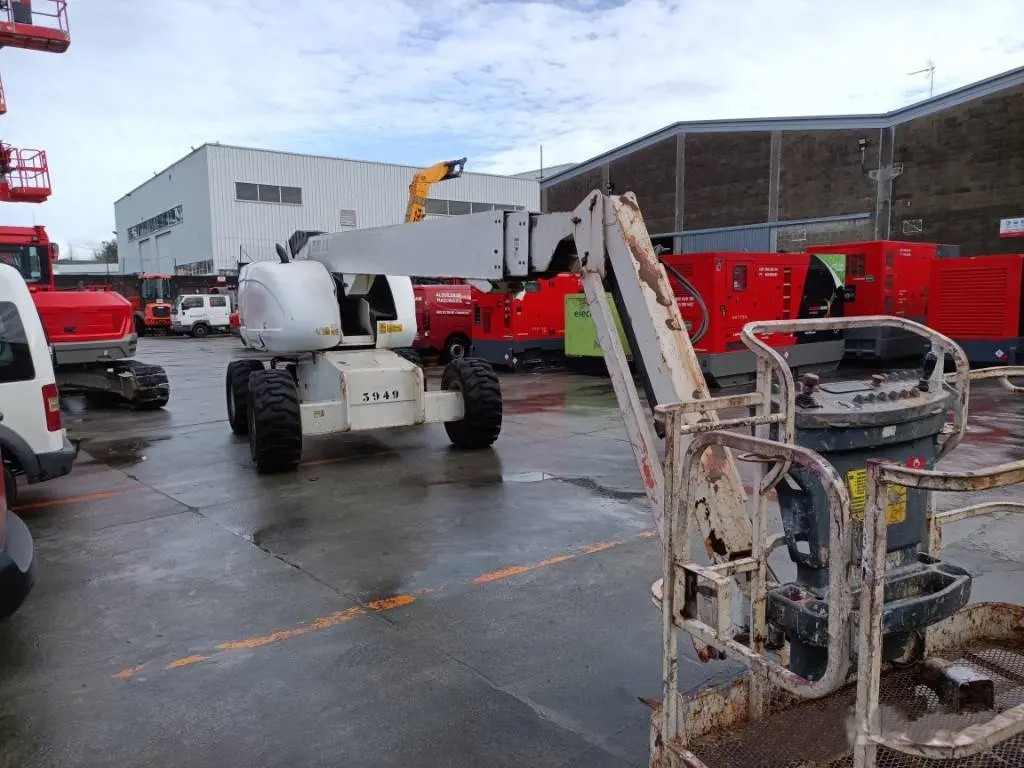 Telescopic Boom Lift - View 2